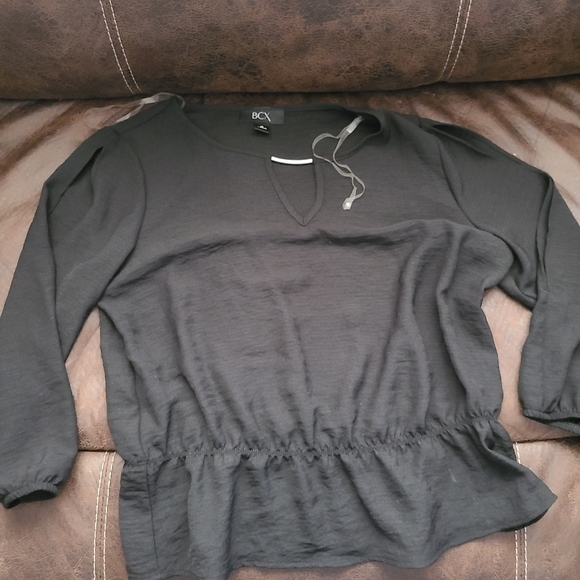 Bcx Juniors' Split-Sleeve Cinched-Waist Top Size M - Picture 2 of 4